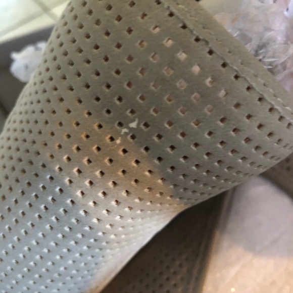 Qupid Perforated Cut Out Heel Booties Chunky Heel - Picture 2 of 4